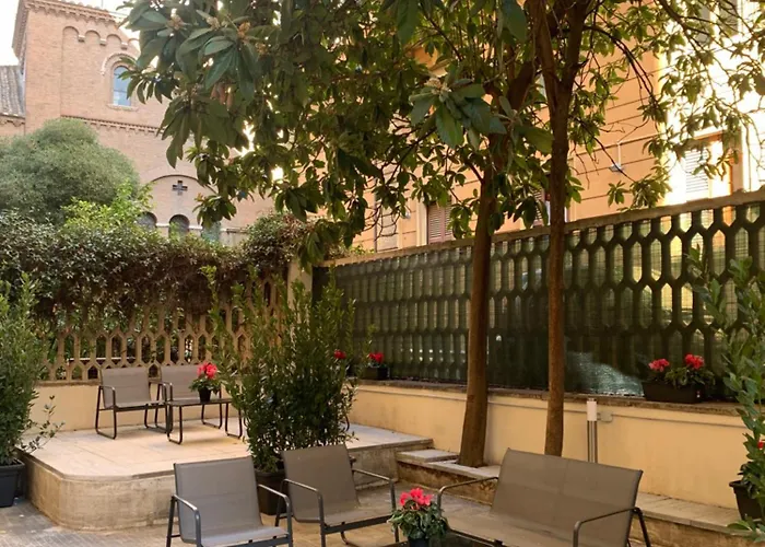 Daire C3 Class Apartment, 2 Da Letto, 2 Bagni, Giardino Distante 15 Minuti A Piedi Da Fontana Di Trevi Roma